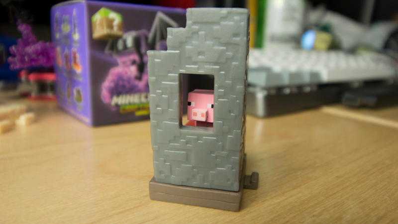 Illustration for article titled Mini Minecraft Building Sets Are Just Darling